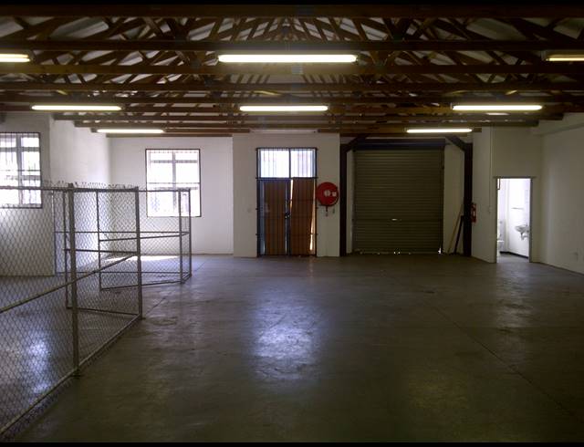 228M² FACTORY TO LET IN MAITLAND